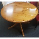 CIRCULAR PINE BREAKFAST TABLE WITH HEAVY PEDESTAL FEET