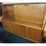 FINE QUALITY MID CENTURY TEAK YOUNGER TEAK SIDEBOARD / DRINKS CABINET 4FT 9'' W