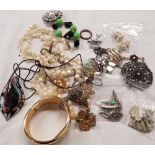 BAG OF MISC NECKLACES & JEWELLERY