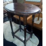 1930'S OVAL OAK PLANT OR HALL TABLE WITH TURNED LEGS