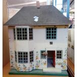 SMALL DOLLS HOUSE