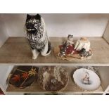 SHELF OF DECORATIVE COLLECTORS PLATES & OTHERS & DOGGY STYLE ORNAMENTS