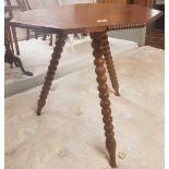 SMALL OCTAGONAL OAK PLANT TABLE WITH TURNED LEGS & BEADED EDGING A/F