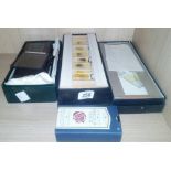 LARGE COLLECTION OF GLASS MICROSCOPE SLIDES & GLASS PROJECTOR SLIDES ETC