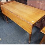 MAHOGANY PEMBROKE TABLE WITH DRAWER