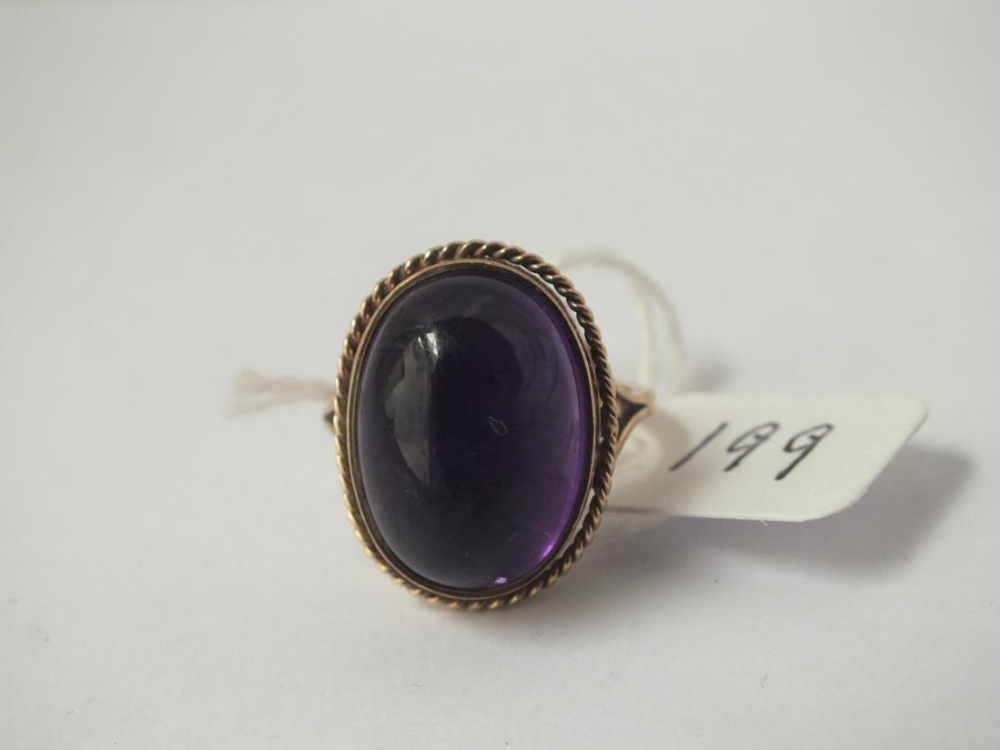 A large Victorian amethyst ring in 9ct - size P - 6.4gms - Image 2 of 2