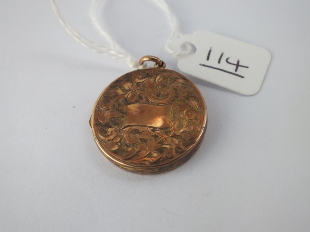 An circular back & front gold locket - 3.5gms