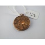 An circular back & front gold locket - 3.5gms