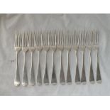 A set of 12 plain OEP dessert forks - 522gms