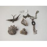 Four silver & marcasite brooches & 1 pendant