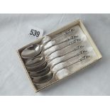 A set of six Victorian apostle-top spoons - London 1993 by JATS - 72gms