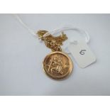 A St Christopher pendant in fine neck chain in 9ct - 2gms