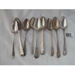 A group of 9 Georgian bright cut and other tea spoons - 106gms