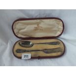 A christening spoon and fork in fitted case from MAPPIN & WEB - 74gms