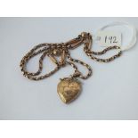 A Victorian heart locket & chain in 9ct - 10.5gms