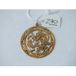 A Chinese gold pendant in 14ct gold - 4.8gms