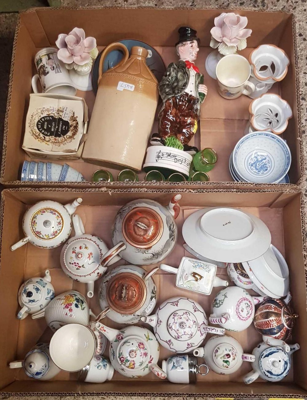 2 CARTONS OF MIXED CHINAWARE INCL: TEA POTS, SMALL VASES, MUSICAL CHINA CLOWN & STONE WARE JAR