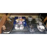 SHELF & CARTON OF MODERN PLATED WARE INCL: H SAMUEL SILVER PLATED GLASS DISH HORS D'OEUVRE