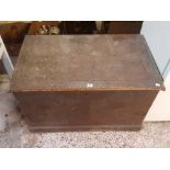 VINTAGE OAK & MAHOGANY SHIPS CARPENTERS TOOL CHEST WITH MULTI DRAWERS CONTAINING VARIOUS TOOLS, WITH