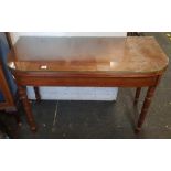 MAHOGANY FLAT TOP HALL TABLE ON PILLAR LEGS WITH GLASS TOP
