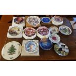 QTY OF WALL DECORATIVE PLATES