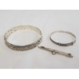 CHILD'S SILVER BRACELET & 1 OTHER