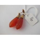 A pair of attractive cornelian drop earrings mounted in 9 ct