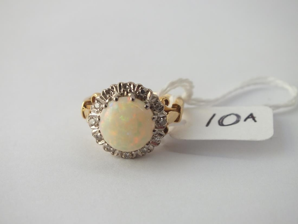 A LARGE OPAL AND DIAMOND CLUSTER RING in 18 ct gold - Size P - 6gms - Image 2 of 2