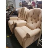 PAIR OF CREAM RECLINING CHAIRS