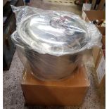 LARGE STAINLESS STEEL POT WITH TWO HANDLES, NEW IN BOX