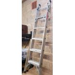 ALUMINIUM THREE WAY TOP FLIGHT DOMESTIC LADDER