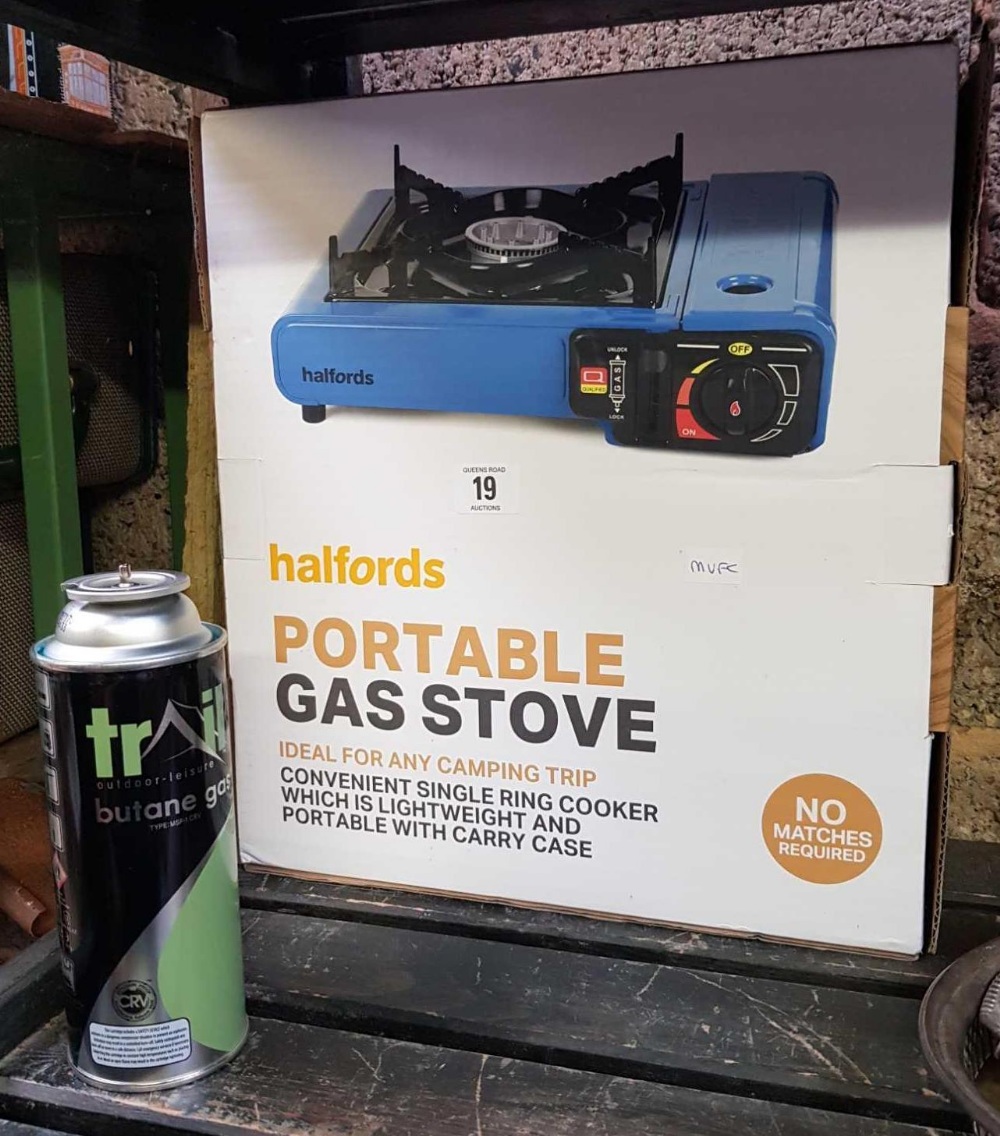 HALFORDS PORTABLE GAS STOVE WITH SPARE GAS CAN