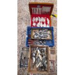 QUANTITY OF MIXED STAINLESS STEEL WOODEN HANDLE CUTLERY AND A BOXED CUTLERY SET