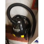 ZANUSSI 18V VACUUM CLEANER