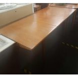 G-PLAN STYLE EXTENDING DINING TABLE