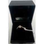 9CT WHITE GOLD BOXED ILLUSION SET RING