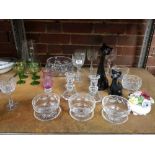 SHELF OF MIXED GLASSWARE INCLUDING 2 GLASS CANDLESTICKS, GLASS FRUIT DISHES, WINE GLASSES, 2 BLACK