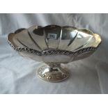 A circular Spanish fruit bowl - 10" dia. - stamped 925 on pedestal base, 610 gms.