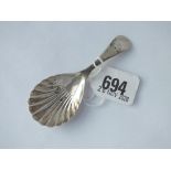 A caddy spoon with shell bowl - B'ham 1928