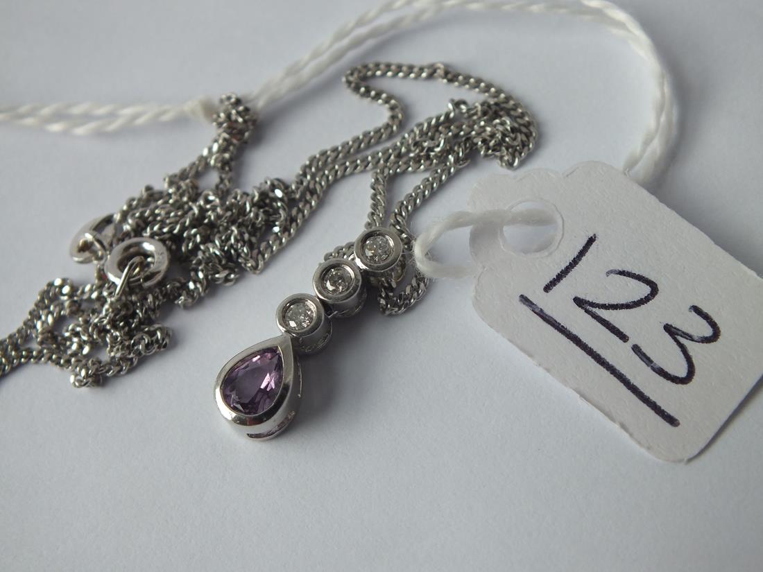 An amethyst & diamond pendant necklace in 9ct - 3.2gms - Image 3 of 4