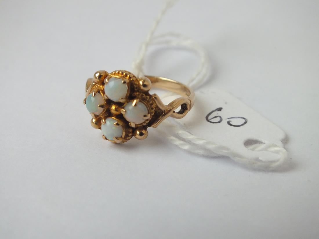 A fancy 4 stone opal cluster ring in 9ct - size L - 2.9gms - Image 3 of 4