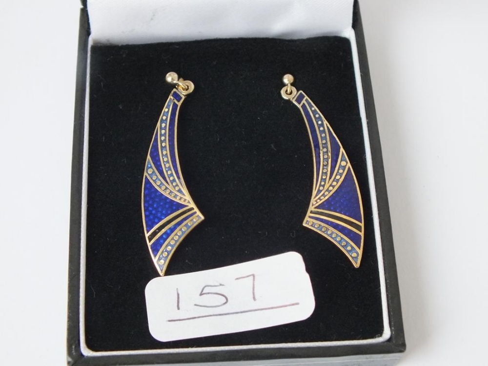 A pair of blue enamel earrings in 9ct - Image 2 of 2