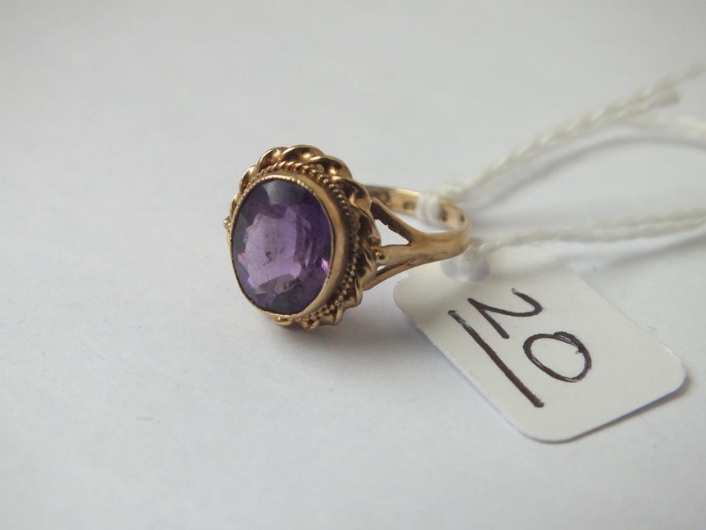 A amethyst ring with rope border in 9ct - size J - 2.5gms - Image 4 of 4