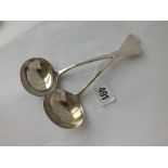 A pair of plain OE pattern sauce ladles - London 1811 by Eley, Fern & Chawner, 91 gms.