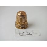 A 19th century gold thimble with pearl surround (some pearls missing) - 6.4gms