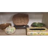 SHELF OF PAPER MACHE ITEMS, ORIENTAL PLAQUE ETC