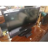 TOSHIBA 32'' FS TV