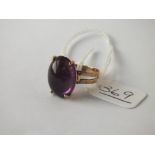 An amethyst ring in 9ct - size I - 4.3gms