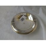 A circular continental ashtray 925 standard - 72 gms.