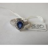 AN EXCELLENT PEAR SHAPE CEYLON SAPPHIRE & DIAMOND RING IN 18CT GOLD - Size N - 6.4gms